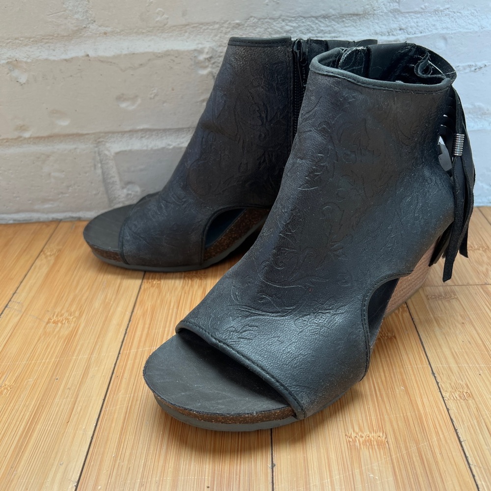 OTBT Free Spirit Sandals